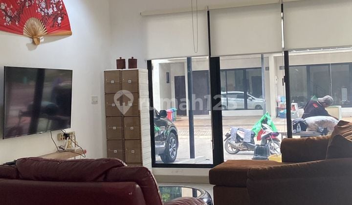 Rumah California Pik2 Hoek