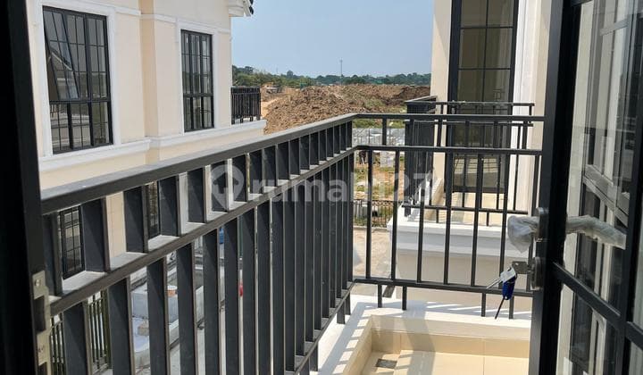 Rumah Lavon Cluster Scarlet Double Decker