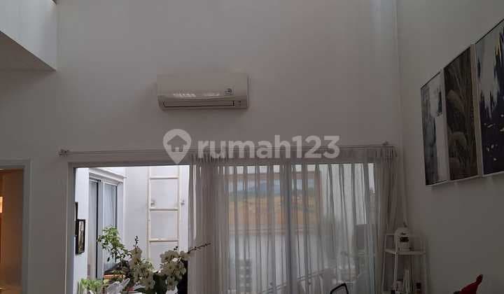 Rumah Riviera At Puri Metland Hoek Tahap 1