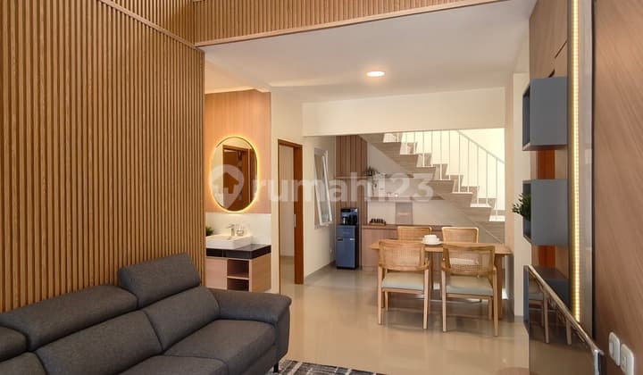 Rumah Cantik Full Renov & Furnish Kota Baru Parahyangan