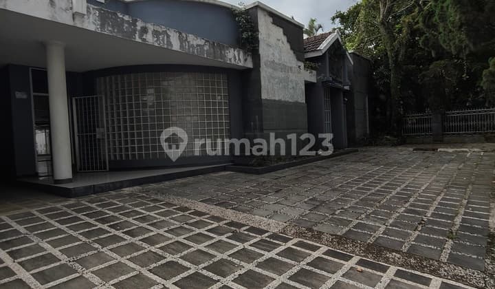 Rumah Pusat Kota Cocok Untuk Usaha Lokasi Sayap Pasir Kaliki Bandung