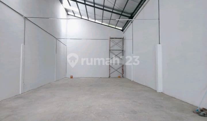 Gudang Baru Strategis Jalan Raya Kopo Dekat Tol Seroja