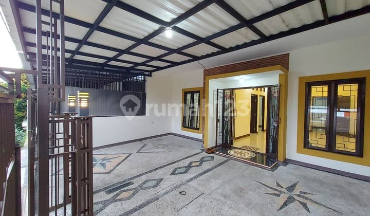 Rumah Cantik Siap Huni Taman Kopo Katapang Dekat Tol Seroja