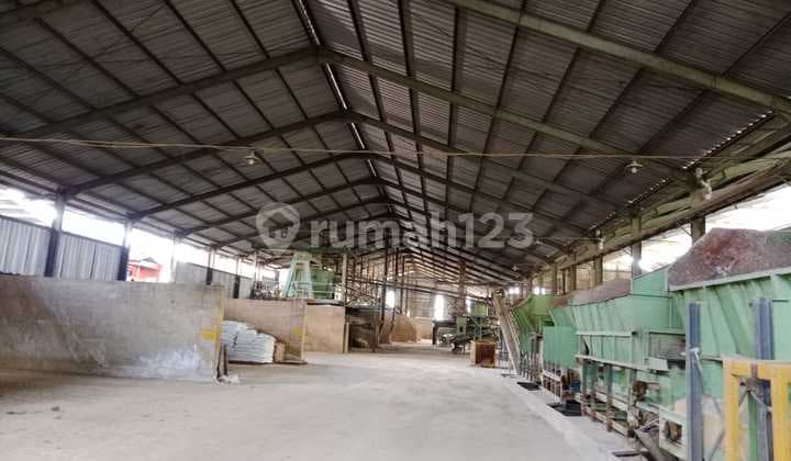 Gudang Strategis Dekat Akses Tol Ciwaringin Cirebon
