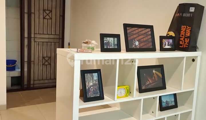 Rumah di Green Lake City 2 Lantai Semi Furnished Jarang Ada