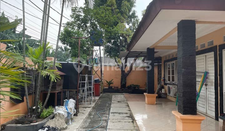 Rumah Strategis Lokasi Premium Harga Nego di Jaksel