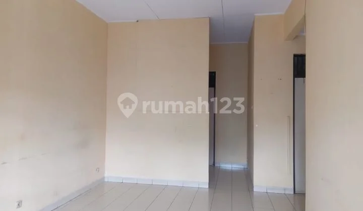Rumah Sewa Ciater Raya Dekat Kemana2 Depan Jalan Raya 5 Langkah Dari Pintu Keluar Pos Satpam 200Sd300m Dari Mc Donald Ciater Raya Rumah di Jalan Ciater Raya