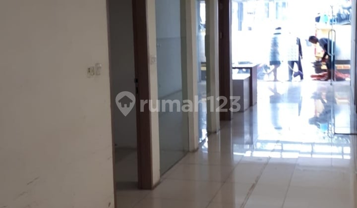 RUMAH EX KANTOR DI PASIR KALIKI STRATEGIS DEKAT KE AREA KOMERSIAL