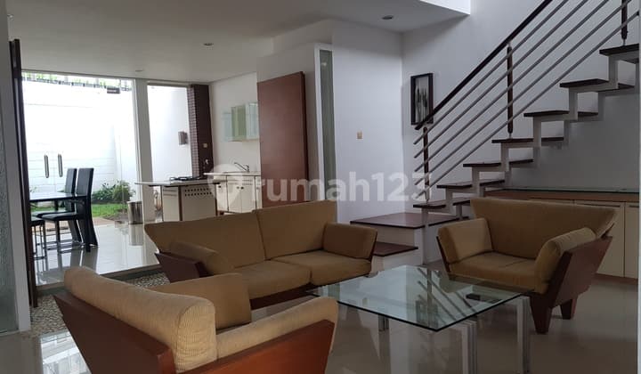 RUMAH MINIMALIS FULLY FURNISHED DI SAYAP DAGO