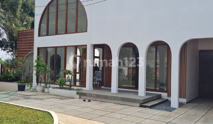 RUMAH BARU MODERN MINIMALIS DI GEGERKALONG ADA KOLAM RENANG