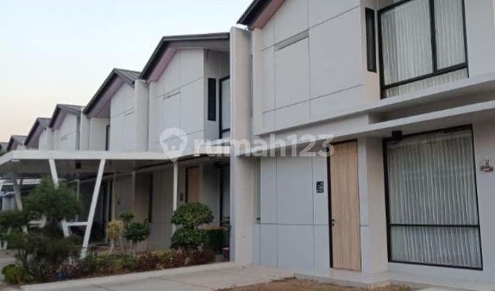 Rumah Rolling Hills 2 Lantai Hanya 1 Menit Le Trans Mall