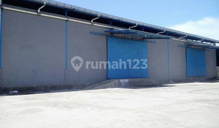 Gudang Sewa Luas Bangunan 1.200M2 di Jl Ir.sutami Tol Makassar