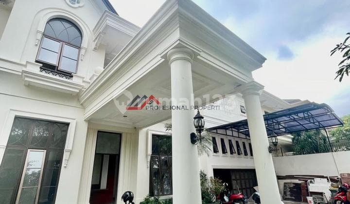 Rumah mewah dan kokoh dekat MRT lebak bulus jakarta selatan
