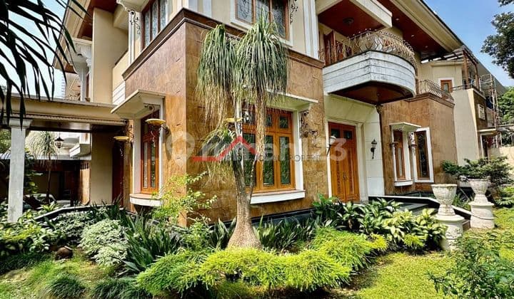 Rumah mewah di kebayoran baru dekat SCBD