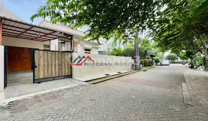 Rumah Siap Huni Dalam Komplek Lingkungan Nyaman