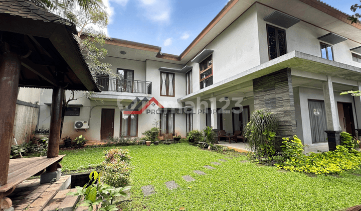 Rumah Bagus Minimalis Lingkungan Asri Area Cipete, Jakarta Selatan
