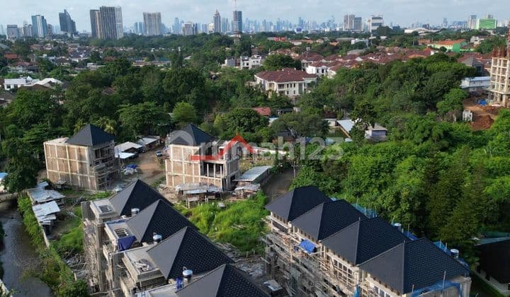 Rumah Baru Dalam Town House Dekat Toll Andara