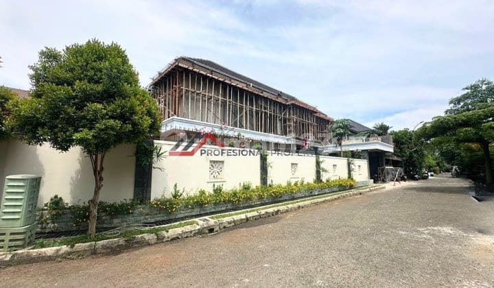 Rumah Baru Dalam Komplek Tahap Finising Lebak Bulus Jakarta Selatan