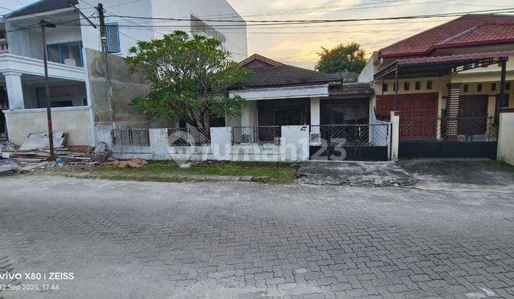 For Sale House in Tasbi 1 Complex, Block Pp Medan