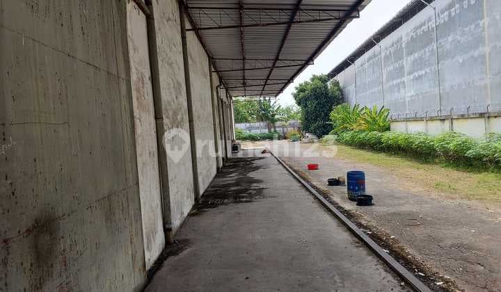 Dijual Gudang LT/LB : 10600xxxx m di Jl. Yos Sudarso Medan