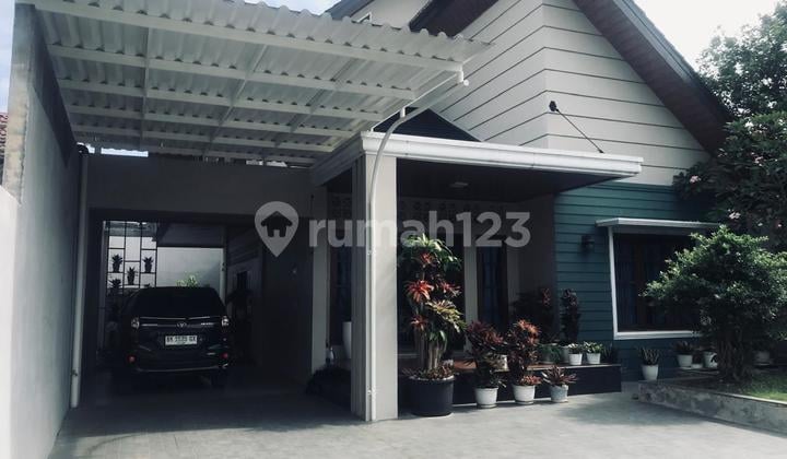 Dijual Rumah 2 Lantai di Medan Johor Dekat Asrama Haji