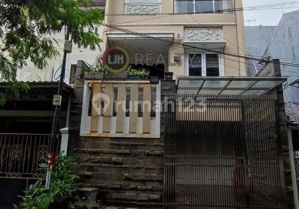 House for Sale in Sunter Karya, Sunter, North Jakarta