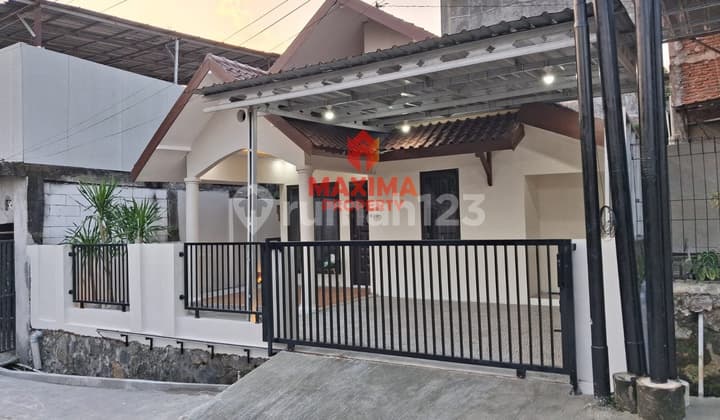 Di Jual Rumah Bagus Istimewa di Candi Sewu Manyaran