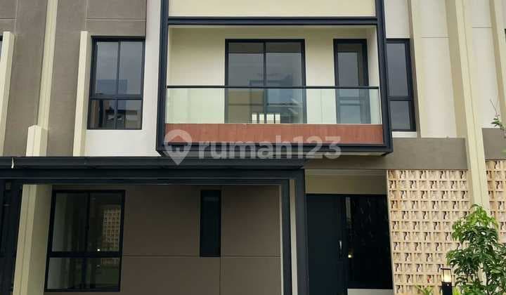 Dijual Rumah Mewah 2 Lantai Carson Summarecon Gading Serpong