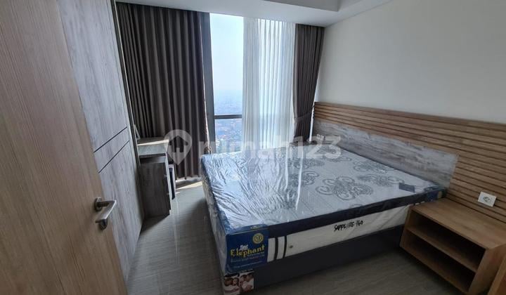 Sedang Mencari unit besar, mewah, dan siap huni? Unit Fairview ini menawarkan kenyamanan premium untuk keluarga modern.