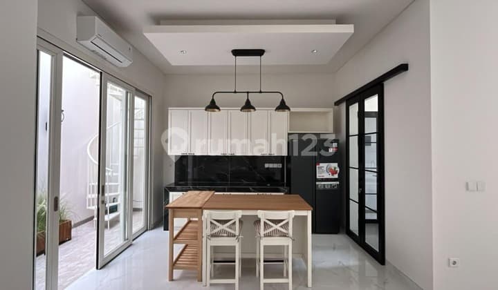 Citraland Alam Hijau Brand New American Style Semi Furnished House