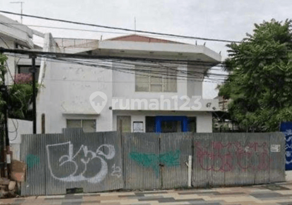 Two-Story Commercial Area on Raya Manyar Kertoarjo Suitable for Showroom Two-Story Commercial Area on Raya Manyar Kertoarjo Suitable for Showroom