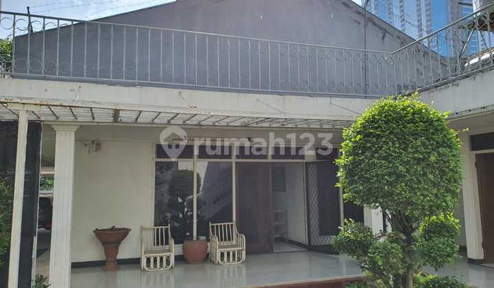 Bagus Terawat Rumah Dharmahusada Indah Timur