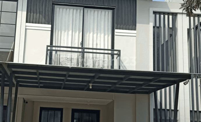 Kosongan Row Jalan Lebar Rumah Grand Pakuwon Cluster Gladstone