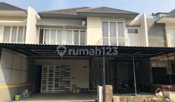 Cluster Paling Favorit Depan Taman Rumah Murah Royal Residence