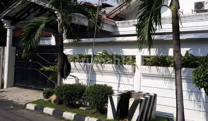 Siap Huni Under Market Rumah Darmo Permai Timur
