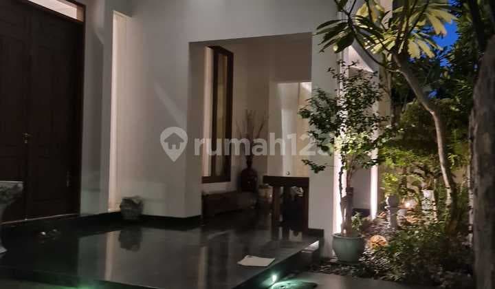 Kawasan Elit Surabaya Barat Rumah Graha Famili