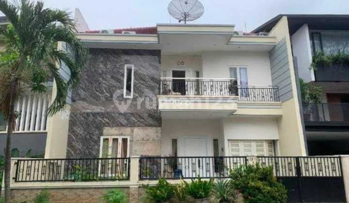 Bangunan Terawat Rumah Citraland Eastwood Adem Hadap Selatan