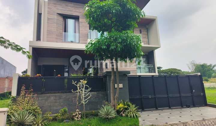 Lowering the Price of Golf International Hill House, Citraland Surabaya