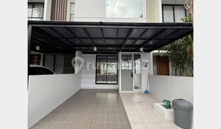 Rumah Citraland Northwest Central Full Renov di Surabaya Barat