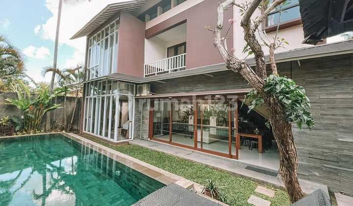 For sale Villa 3 Bed 7.5 Are Seminyak Kuta Bali Indonesia Le 2081