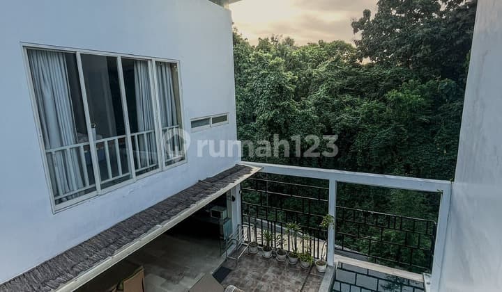 Dijual Villa Modern 3 Kamar Tidur di Jalan Gedong Sari Benoa Bali EK-3258