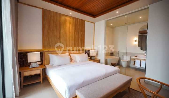 Dijual Villa Brand New BatuBolong,Canggu Bali EK-2801
