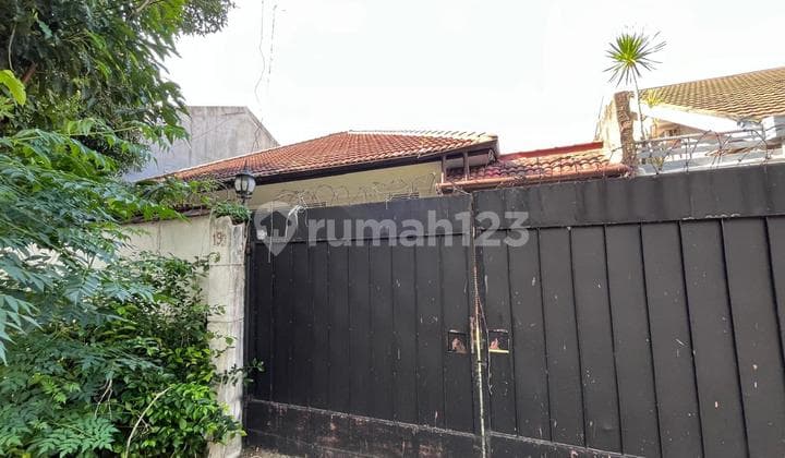 Rumah Daerah Elit Wolter Mongonsidi Harga Murah