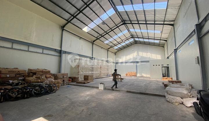 Dijual Gudang Bagus Siap Pakai di Kiaracondong