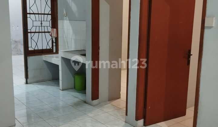 Rent Ready-to-Occupy Well-Maintained House in Taman Kopo