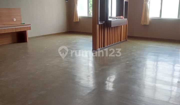 Dijual Rumah Bagus Siap Huni di Taman Kopo Indah