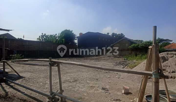 For Rent Flat Land Suitable for Warehouse Etc.
