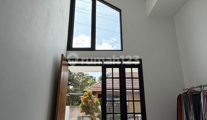 Disewa Rumah Baru Modern Skandinavia di Arcamanik