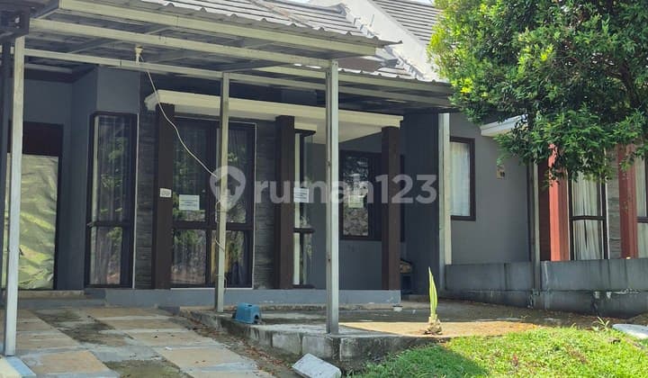 Rumah Lebar Siap Huni Lingkungan Asri Klaster The Breeze Sentul City Bogor