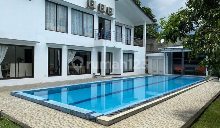 Rumah Mewah 2 Lantai View Gunung Dengan Private Pool Lokasi Bukit Golf Hijau Sentul City Bogor